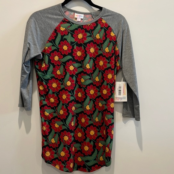 Lularoe Randy baseball tee shirt red floral nwt - Picture 1 of 6